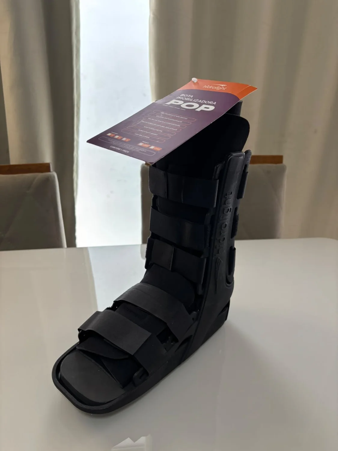 Bota Imobilizadora Pop Curta (Tamanho G, Cor Preta) da marca Hidrolight - 1